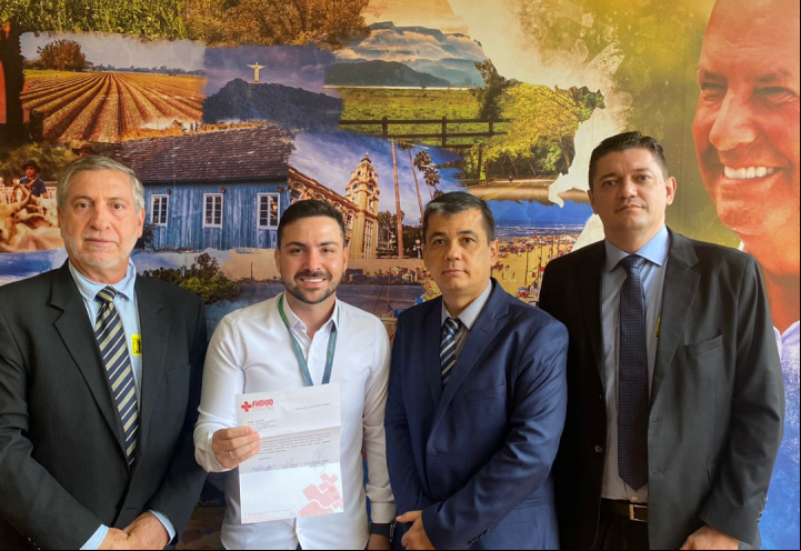 Foto Representantes da Fundação Hospitalar Dr. Oswaldo Diesel em Brasília